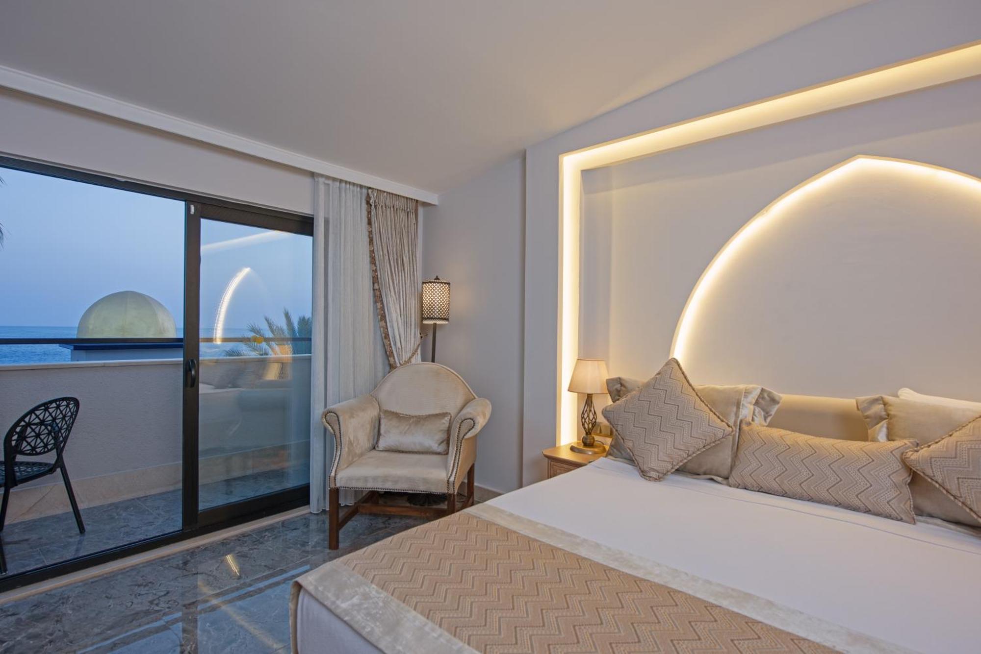 Alaaddin Beach Hotel - Adult Only Αλάνια Εξωτερικό φωτογραφία